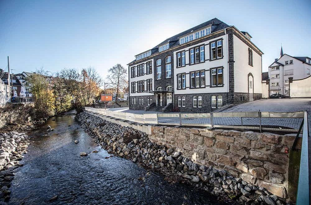 Copyright-by-BerlinCramer_Schulz_060_t4m_-ozurrmpnbdjj3ne2ccg3fuj6ly5spedr7osg1hc0qw (1)