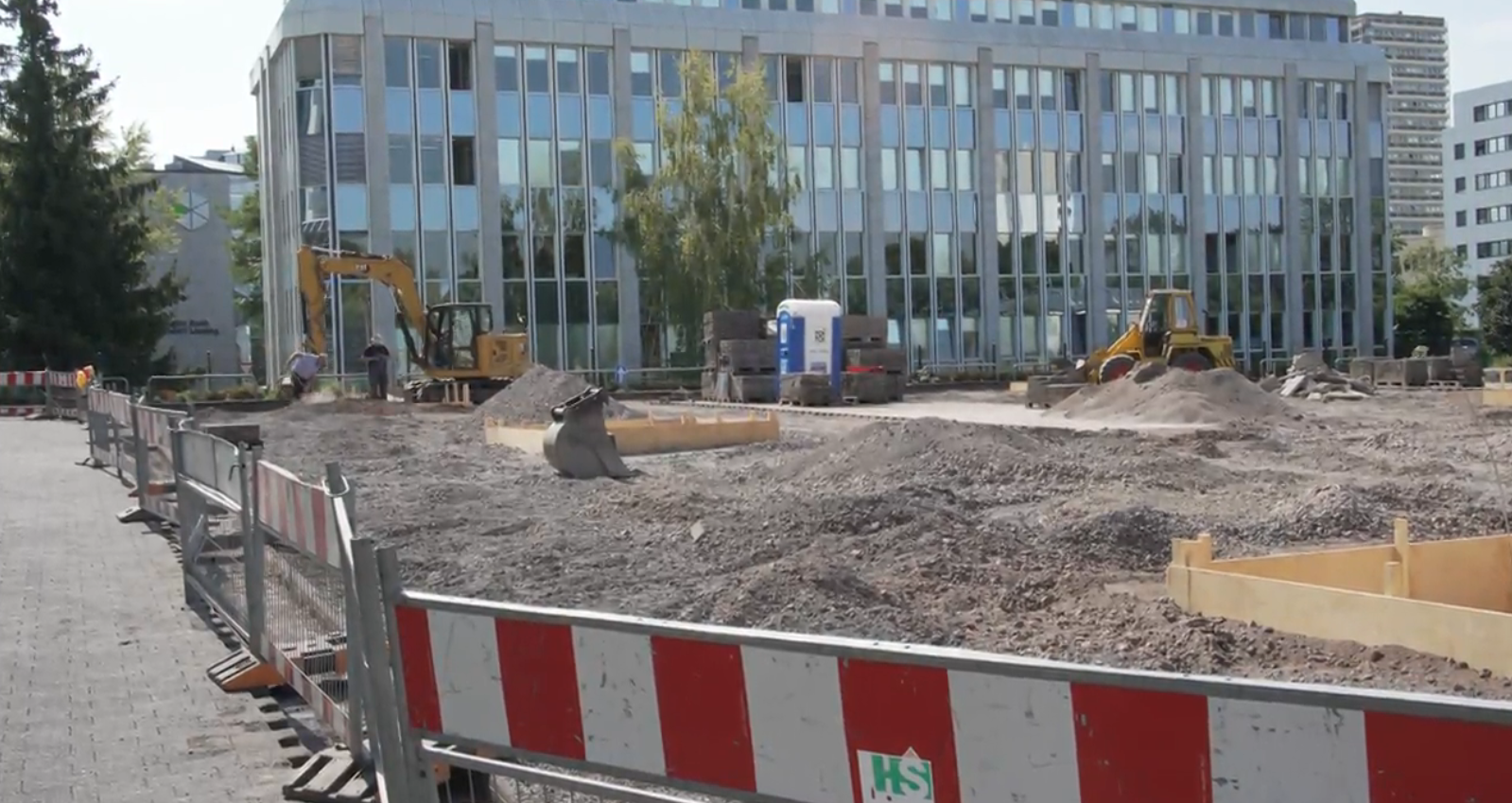 Lotto Rheinland-Pfalz nimmt PV-Parkplatz in Betrieb und setzt auf nachhaltige Energie